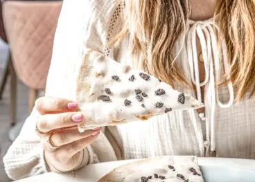 Disfruta de los deliciosos postres del restaurante Ammos