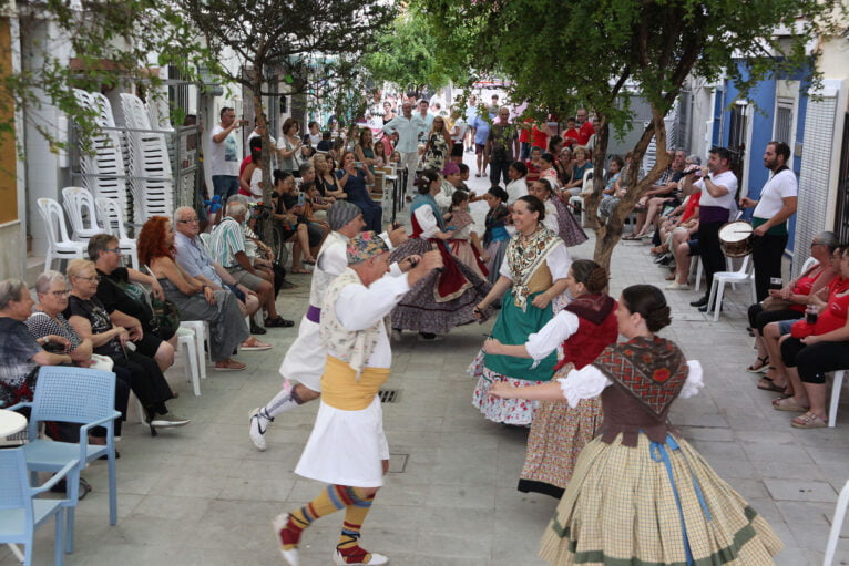 El carrer Sant Pere celebra sus fiestas de 2022