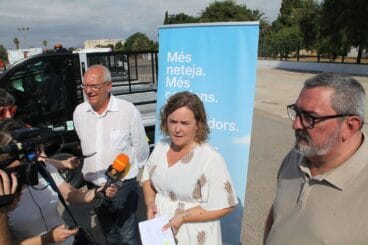 Maite Pérez Conejero junto a Vicent Grimalt durante la rueda de prensa