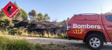 Vehículo de bomberos en un incendio (archivo)