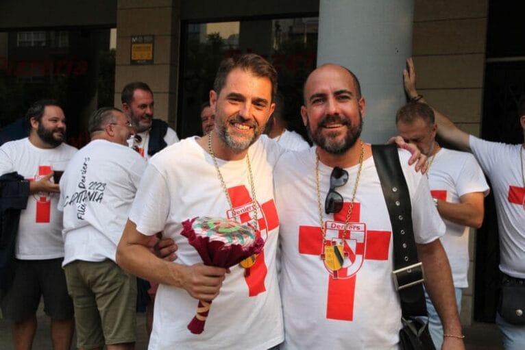 CAPITÀ DENIERS- Pedro Carrió y PRIMER TRO - Luís Martínez