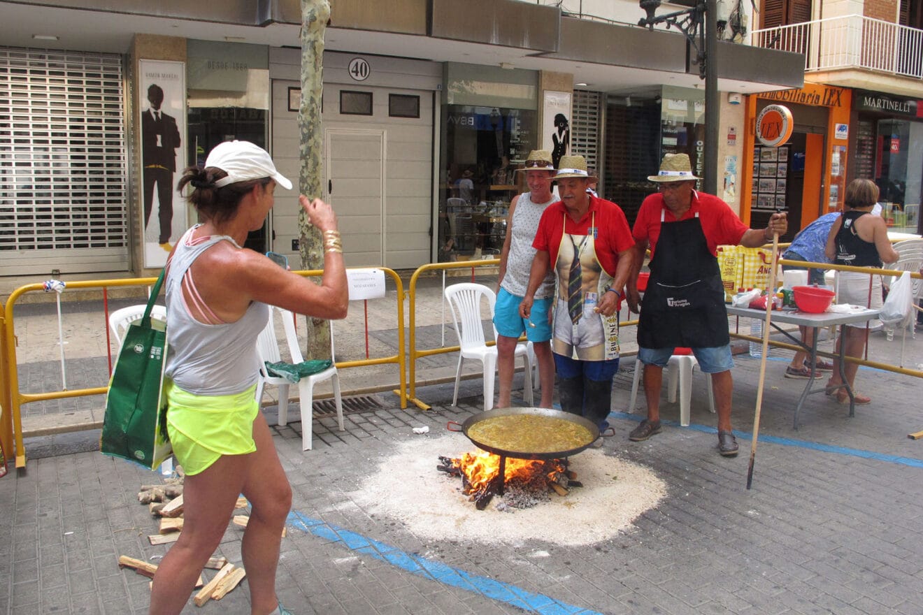 Concurso de paellas en Dénia de la FEMMICC 57
