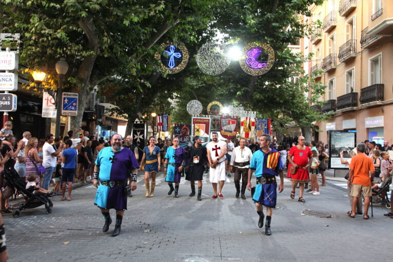 Desfile infantil de Moros y Cristianos en Dénia 06