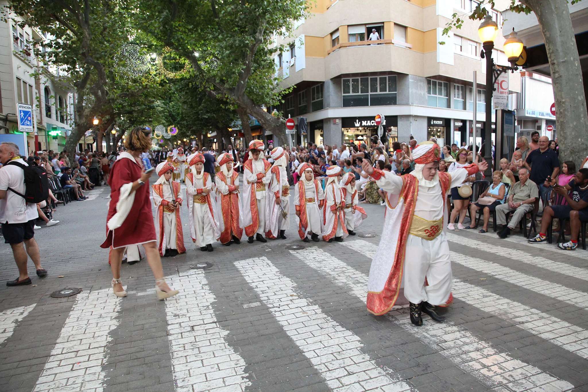 Desfile infantil de Moros y Cristianos en Dénia 113