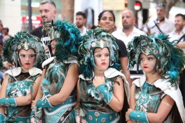 desfile infantil de moros y cristianos en denia 58