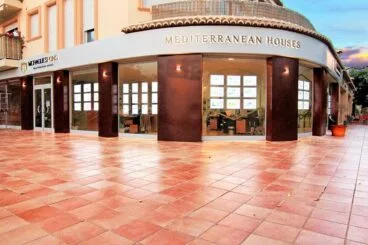 MORAGUESPONS Mediterranean Houses