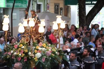 Procesión y última entraeta de Moros y Cristianos de Dénia 29