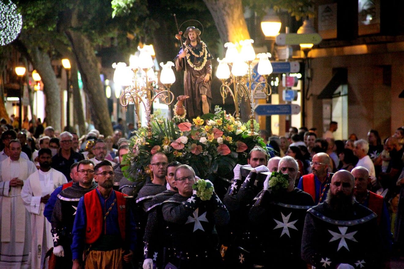 Procesión y última entraeta de Moros y Cristianos de Dénia 39