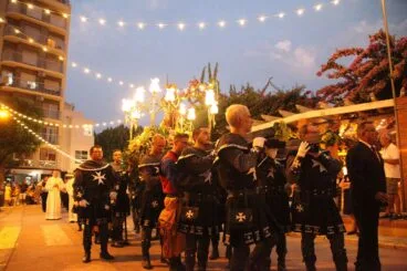 Procesión y última entraeta de Moros y Cristianos de Dénia 42