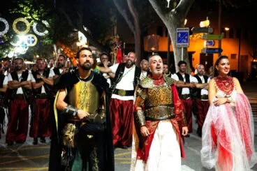 Procesión y última entraeta de Moros y Cristianos de Dénia 51