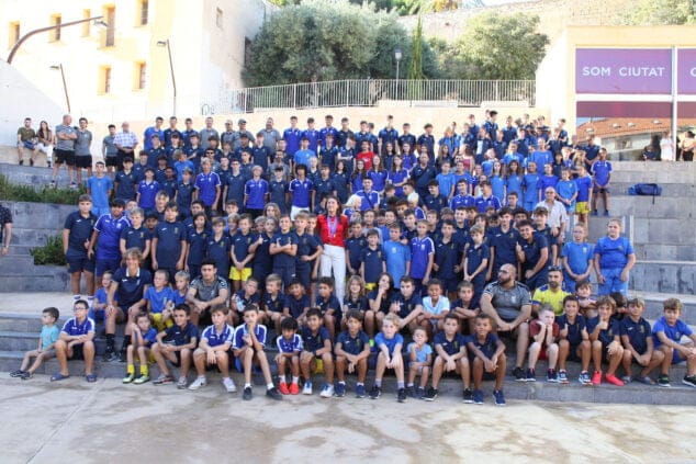 denia celebra con fiamma benitez su triunfo en el mundial 32