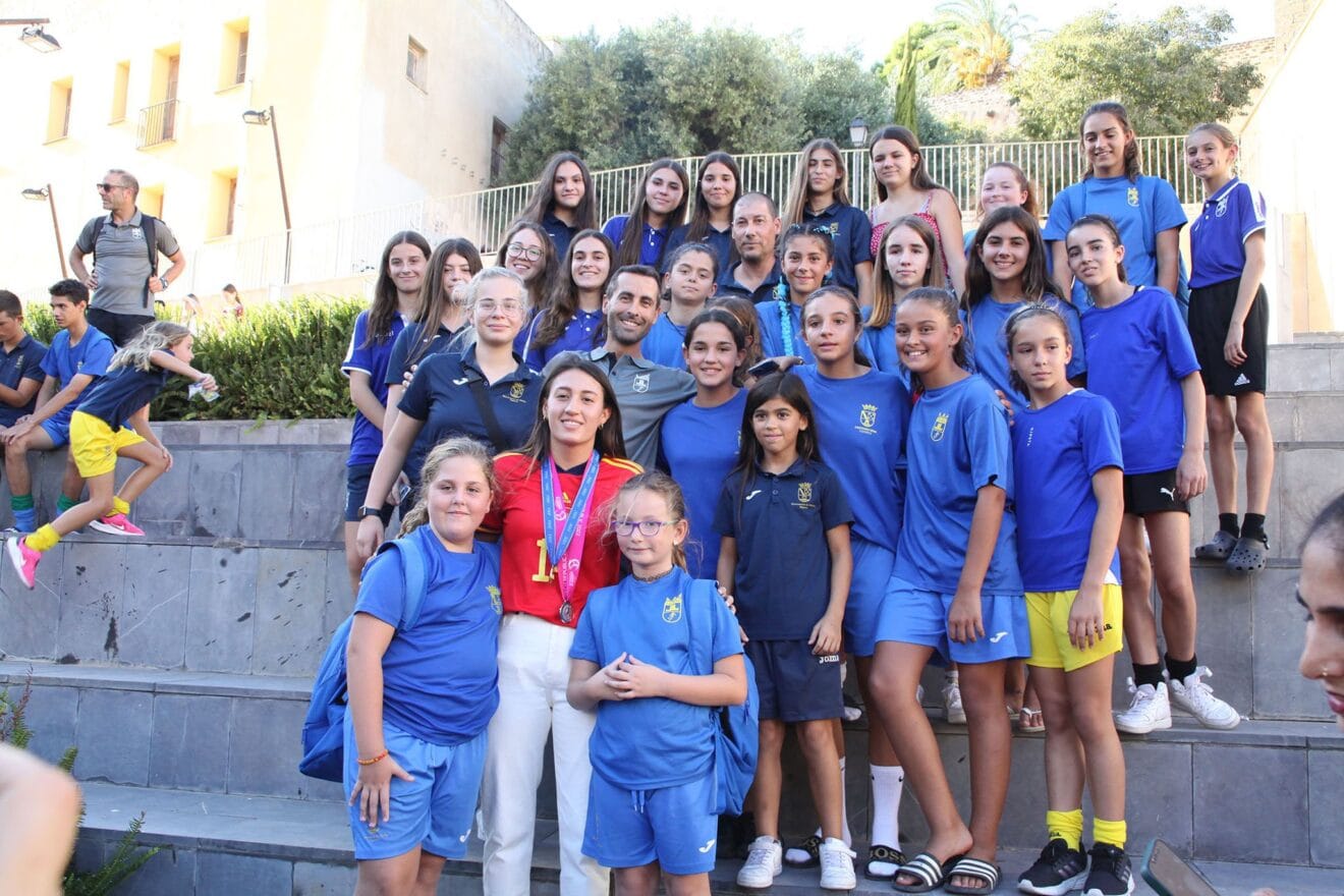 Dénia celebra con Fiamma Benítez su triunfo en el mundial 35