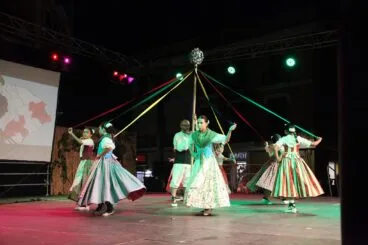Dianium Dansa en la Mostra de Dansa Folklòrica de Dénia 04