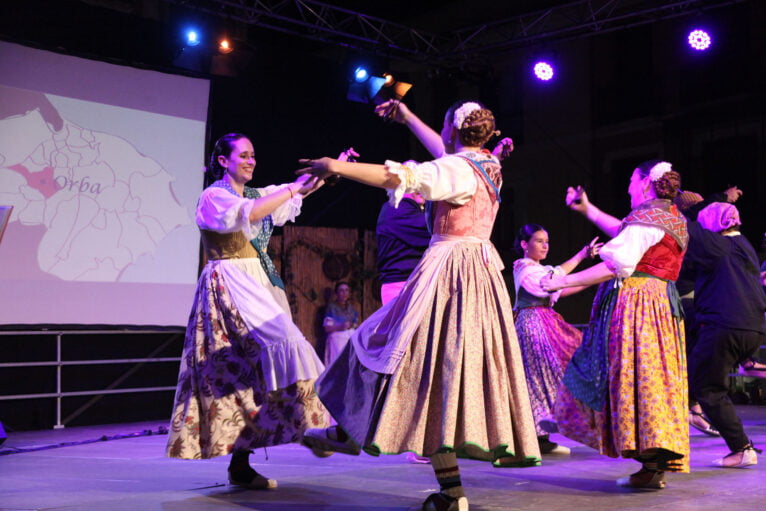 Dianium Dansa en la Mostra de Dansa Folklòrica de Dénia 11