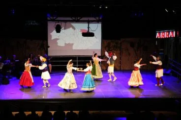 Dianium Dansa en la Mostra de Dansa Folklòrica de Dénia 21