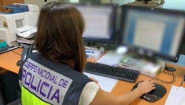 Fotografía de delitos informáticos de la Policía Nacional (archivo)