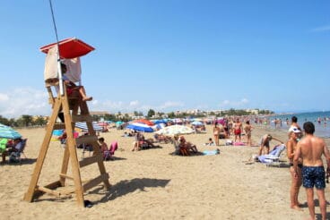 Playa Punta del Raset en verano