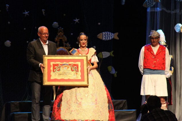 presentacion de aida gavila como fallera mayor de denia 05
