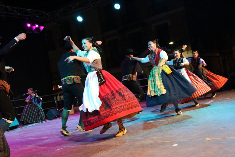 Rosa del Azafrán en la Mostra de Dansa Folklòrica de Dénia 15