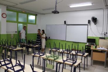 Ventiladores en las aulas del Pou de la Muntanya para ahorrar energía