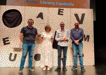 acto de entrega del galardon al dianense llorenc capdevila roure
