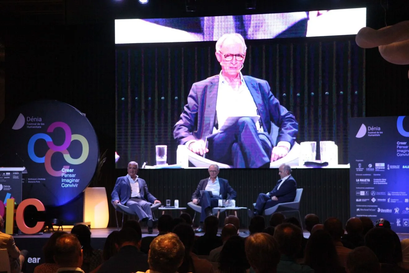 Conferencia Hacia dónde muta el mundo empresarial 02