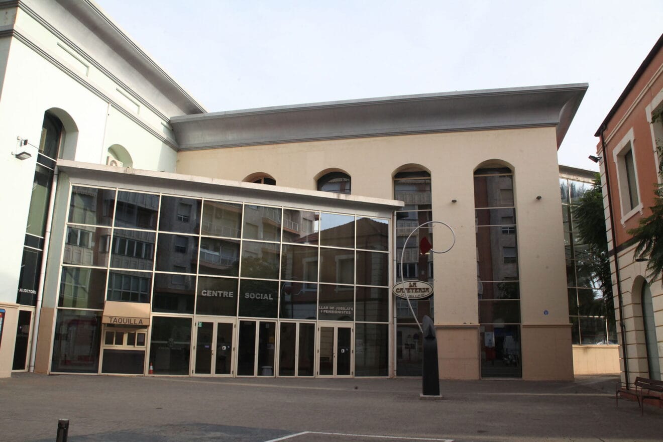 Entrada del Centre Social de Dénia
