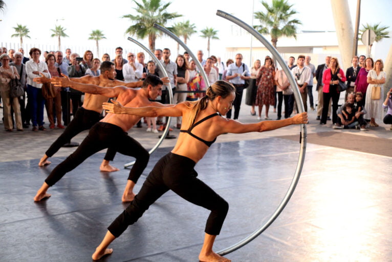 Espectáculo de danza contemporánea de David Vento Dance Theater en la inauguración del primer Dénia Festival de les Humanitats