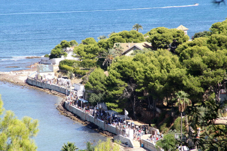 Promenade de la Marineta Cassiana pendant le D*na Festival