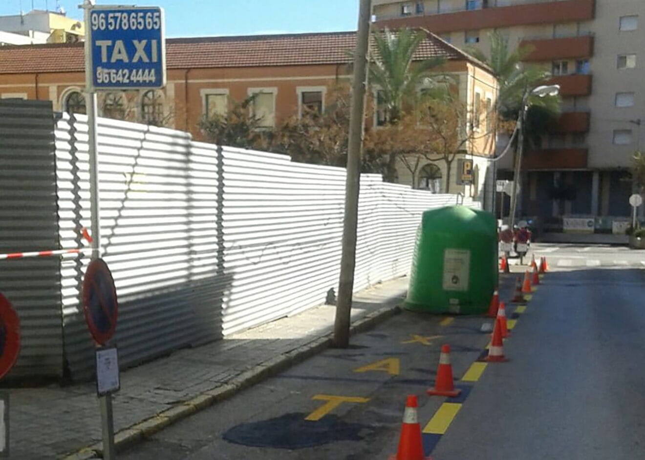 Imagen de archivo de una parada de taxi en Dénia