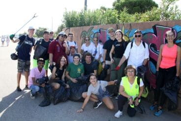 Jornada de limpieza de la costa de Dénia 12