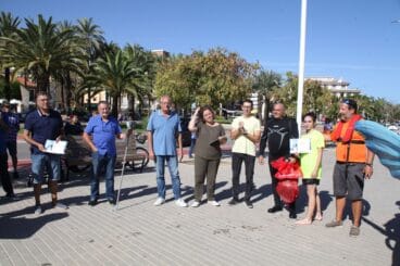 Jornada de limpieza de la costa de Dénia 32