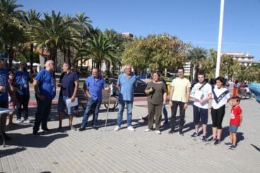 Jornada de limpieza de la costa de Dénia 35