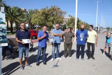 Jornada de limpieza de la costa de Dénia 44