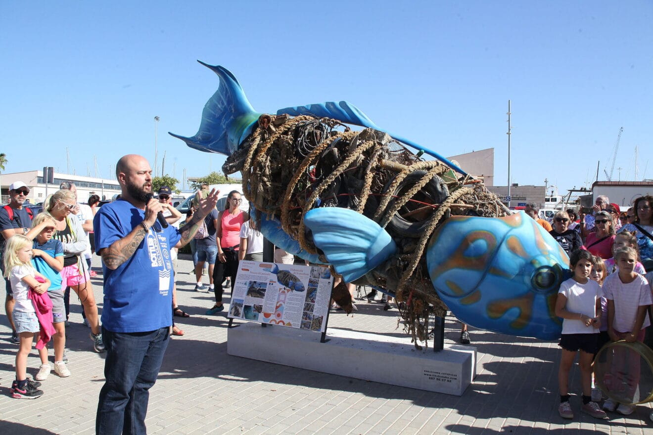 Jornada de limpieza de la costa de Dénia 49