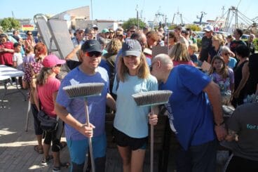 Jornada de limpieza de la costa de Dénia 54