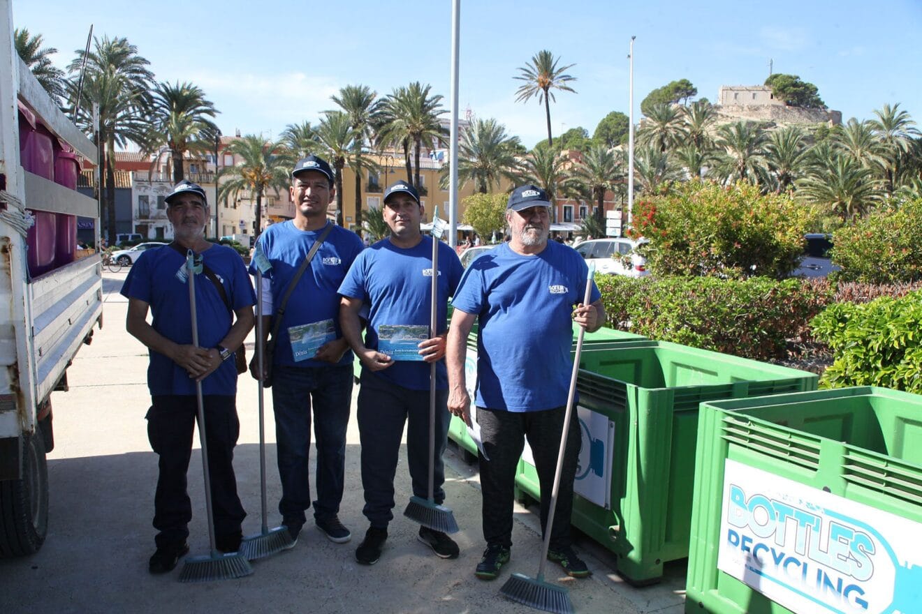 Jornada de limpieza de la costa de Dénia 57