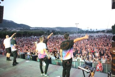 La Fúmiga celebrando el Nou d’Octubre en Dénia