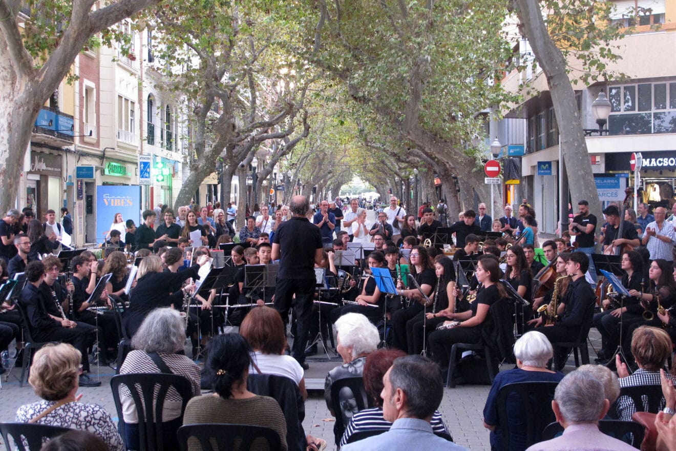 Música en la calle durante el Dénia Festival de les Humanitats