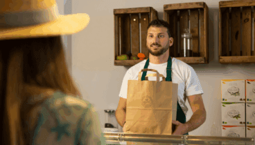 Pide tu poke para llevar y disfrútalo allá donde quieras