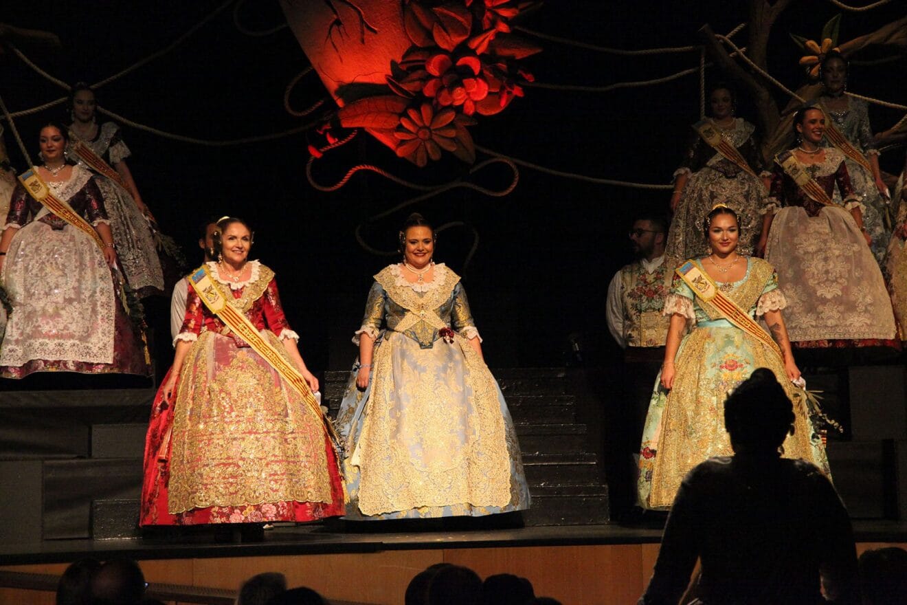 Presentación de la Falla Baix la Mar de Dénia 14