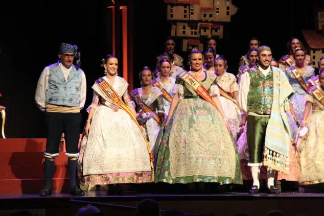presentacion de la falla campaments 2022 48