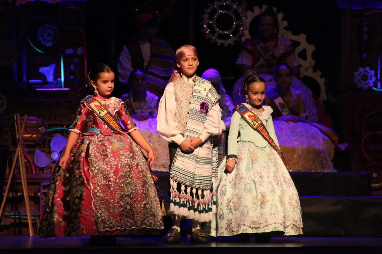 Presentación infantil de la Falla Campaments 2022 06