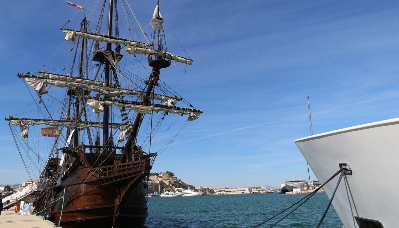El Galeón Andalucía en su última visita a Dénia