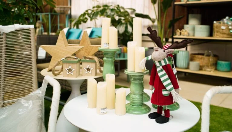 Encuentra decoración navideña y centros de mesa en MonVerd