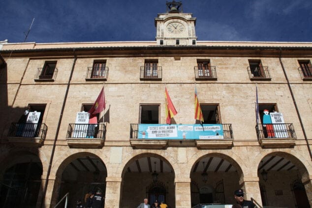 los jovenes de denia se unen contra la violencia machista 02