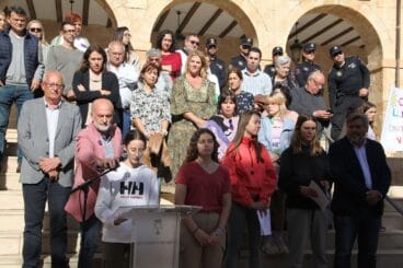 Los jóvenes de Dénia se unen contra la violencia machista 16
