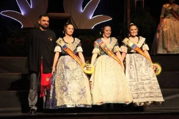 Presentación 2022 de la Falla Centro 10