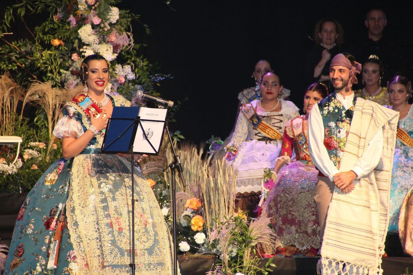 Presentación de la Falla Les Roques 08