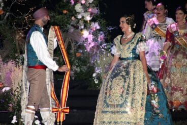 presentacion de la falla les roques 36